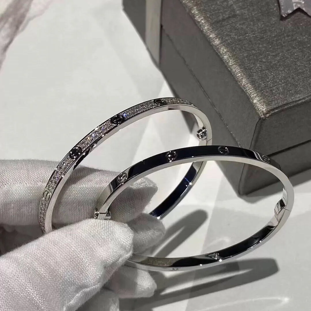 Бижутерия Cartier 6823