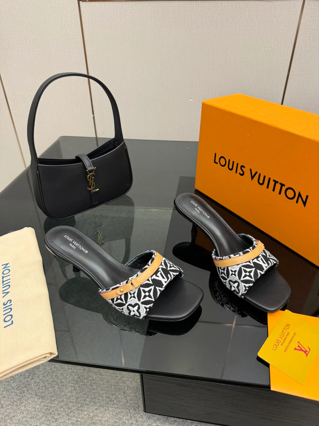 Туфли Женские Louis Vuitton 1874537