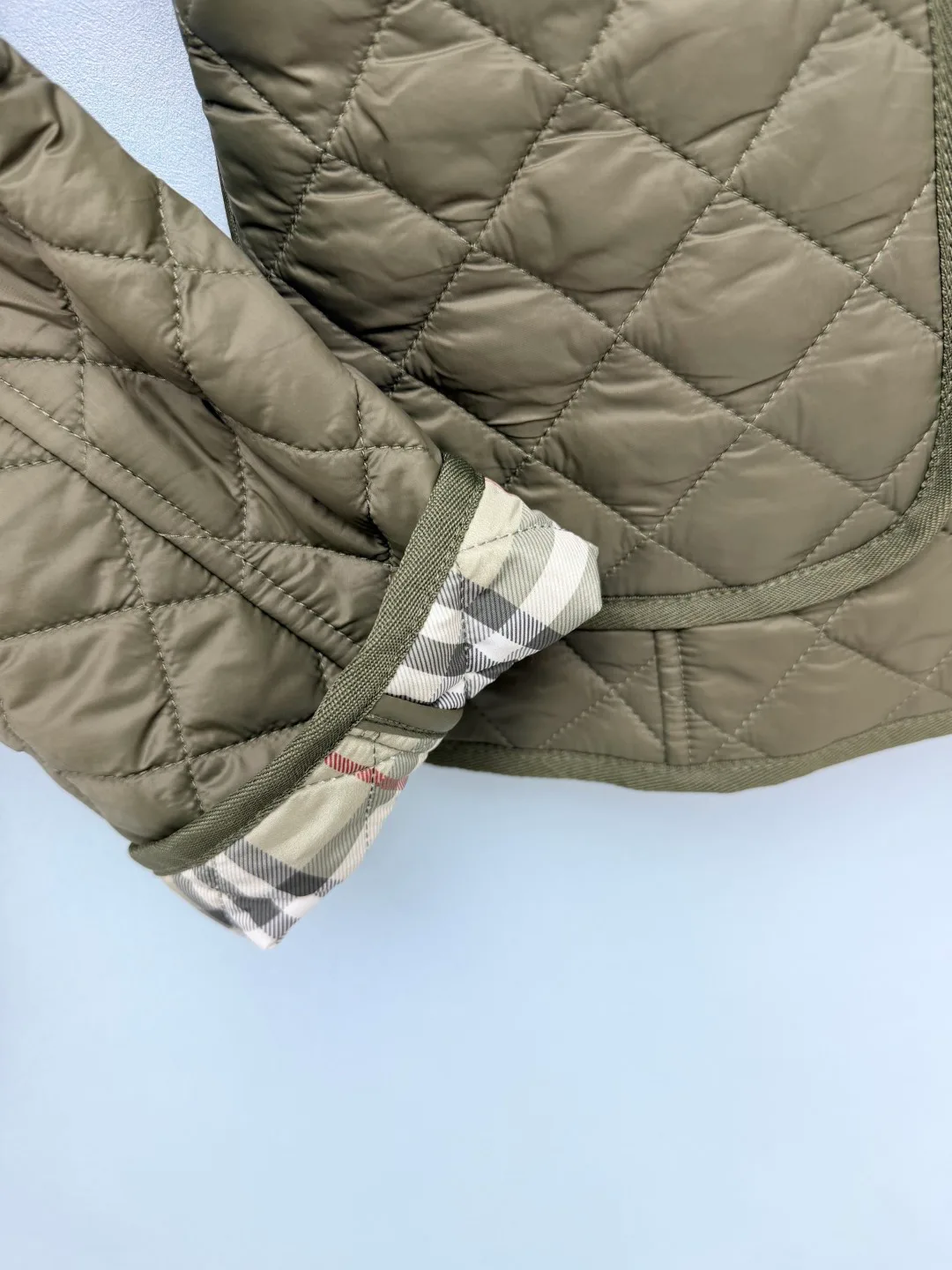 Куртки И Пуховики Женские Burberry 18512944