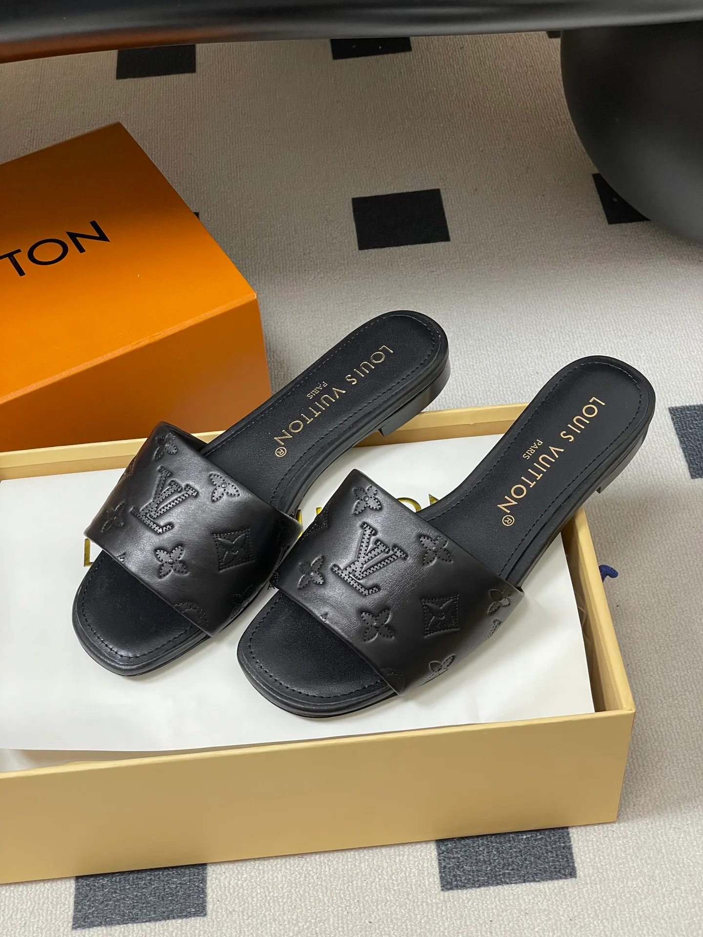 Сандалии Женские Louis Vuitton 11628747