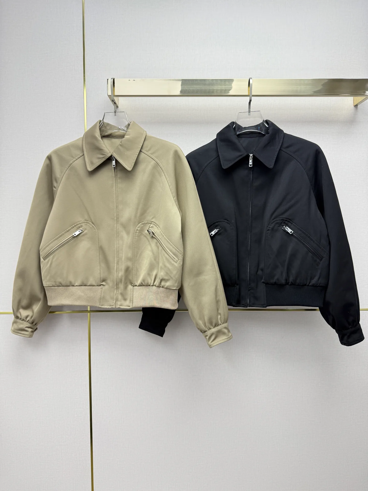 Куртки И Пуховики Женские Prada 18921551
