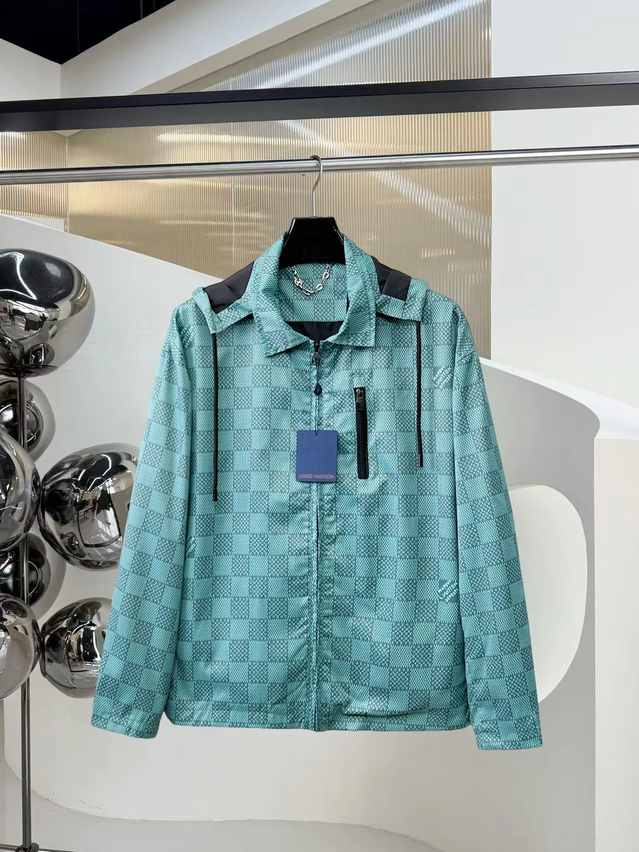 Куртки И Пуховики Мужские Louis Vuitton 18191472