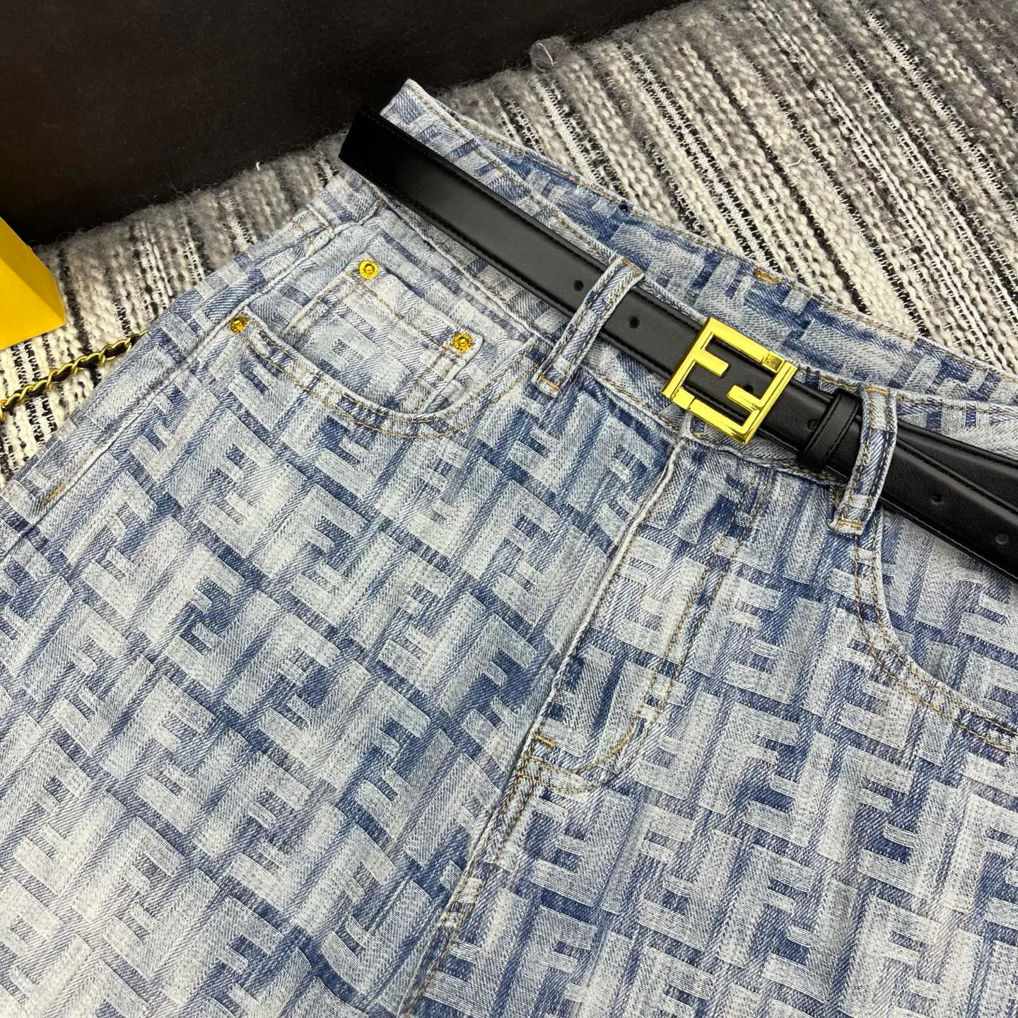 Джинсы Женские Fendi 1884524