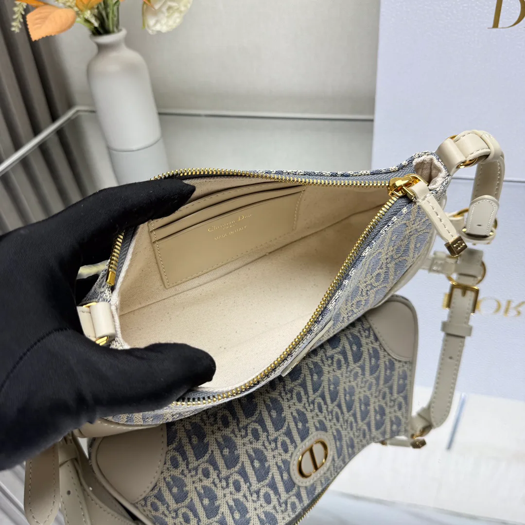 Классические Сумки Женские Christian Dior 11630257
