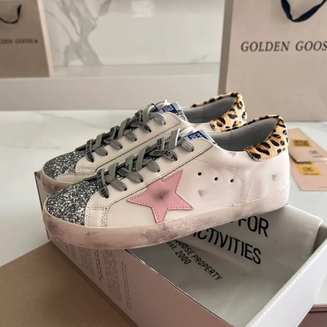 Кроссовки Женские Golden Goose 16995648