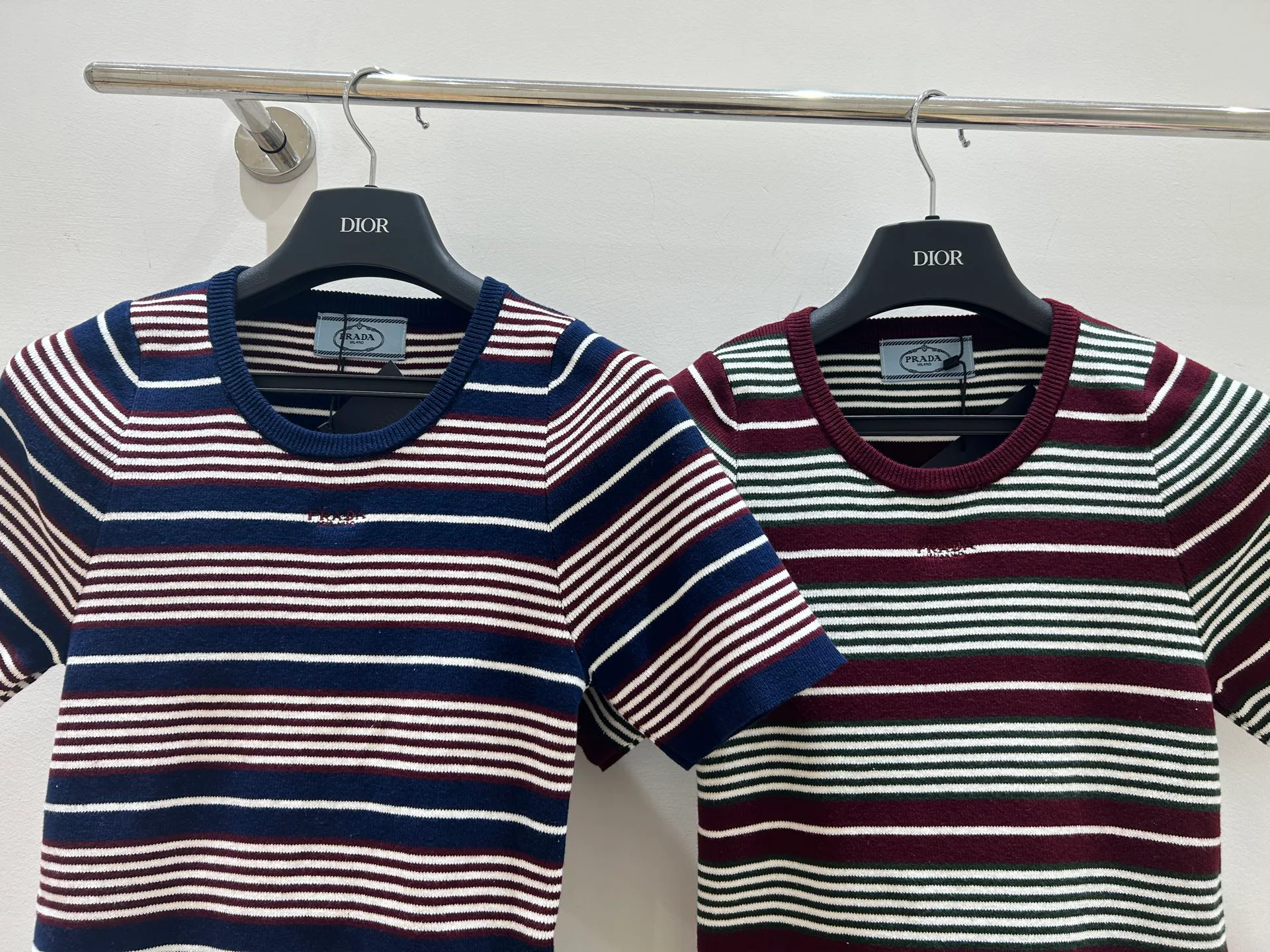 Футболки Женские Prada 8969292