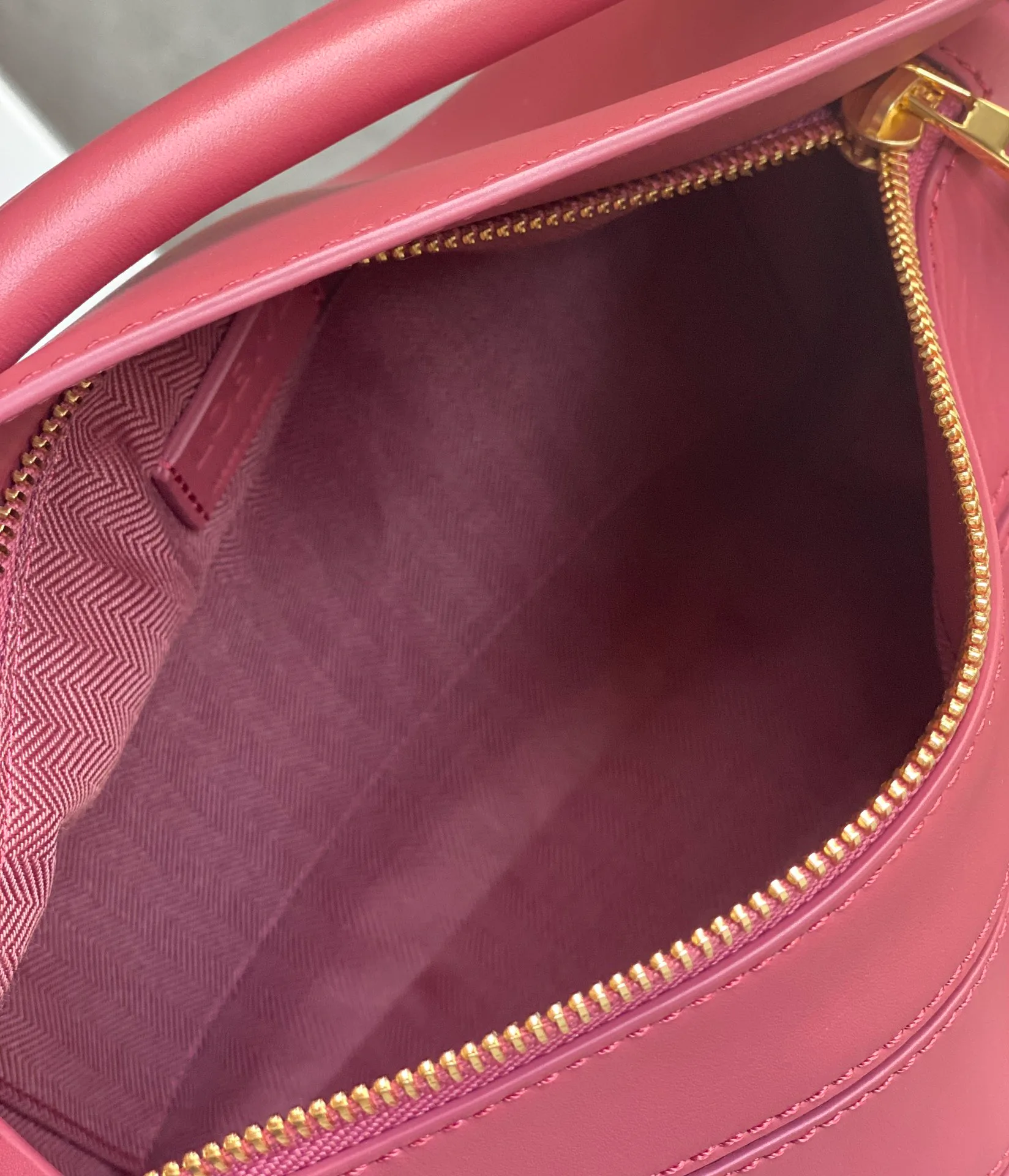 Классические Сумки Женские Loewe 10986849