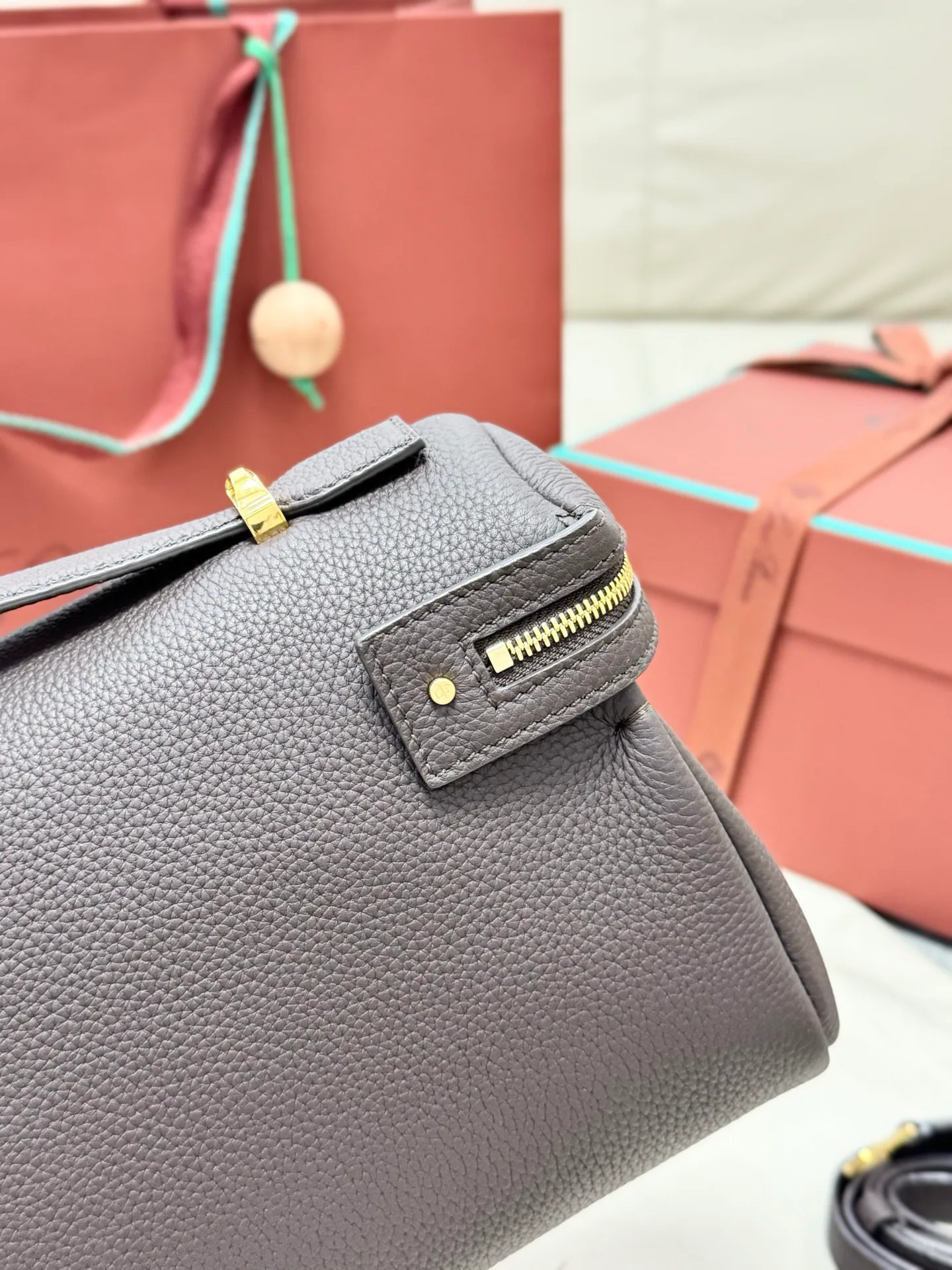 Классические Сумки Женские Loro Piana 11472665