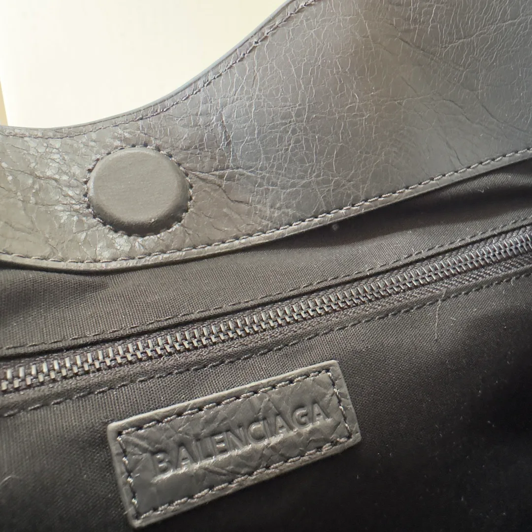 Классические Сумки Женские Balenciaga 11872238
