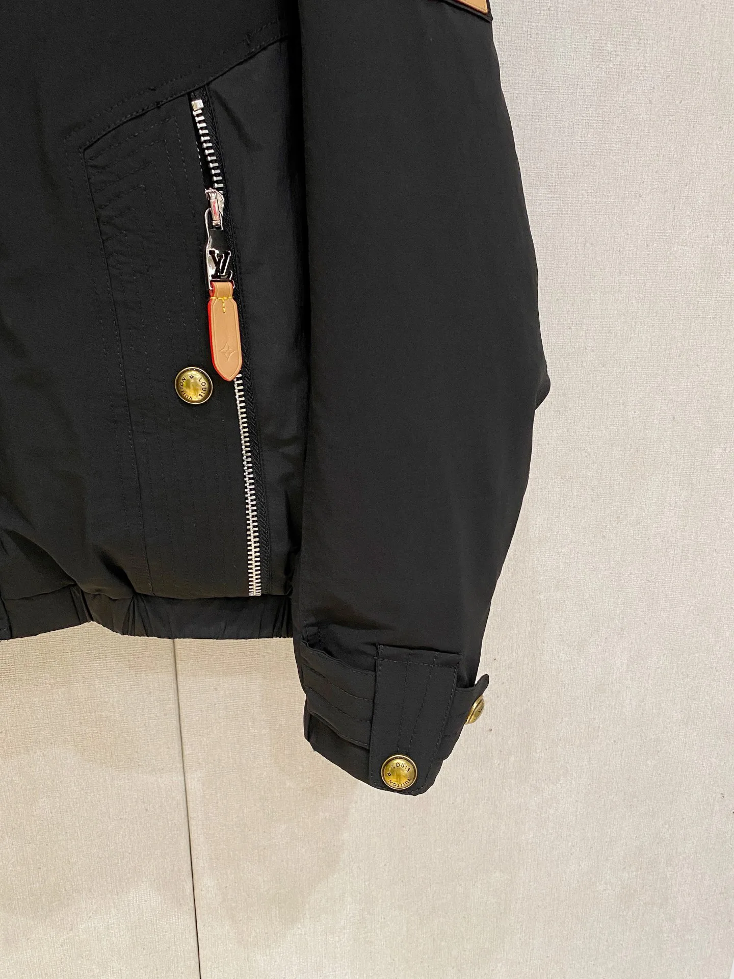 Куртки И Пуховики Мужские Louis Vuitton 986427