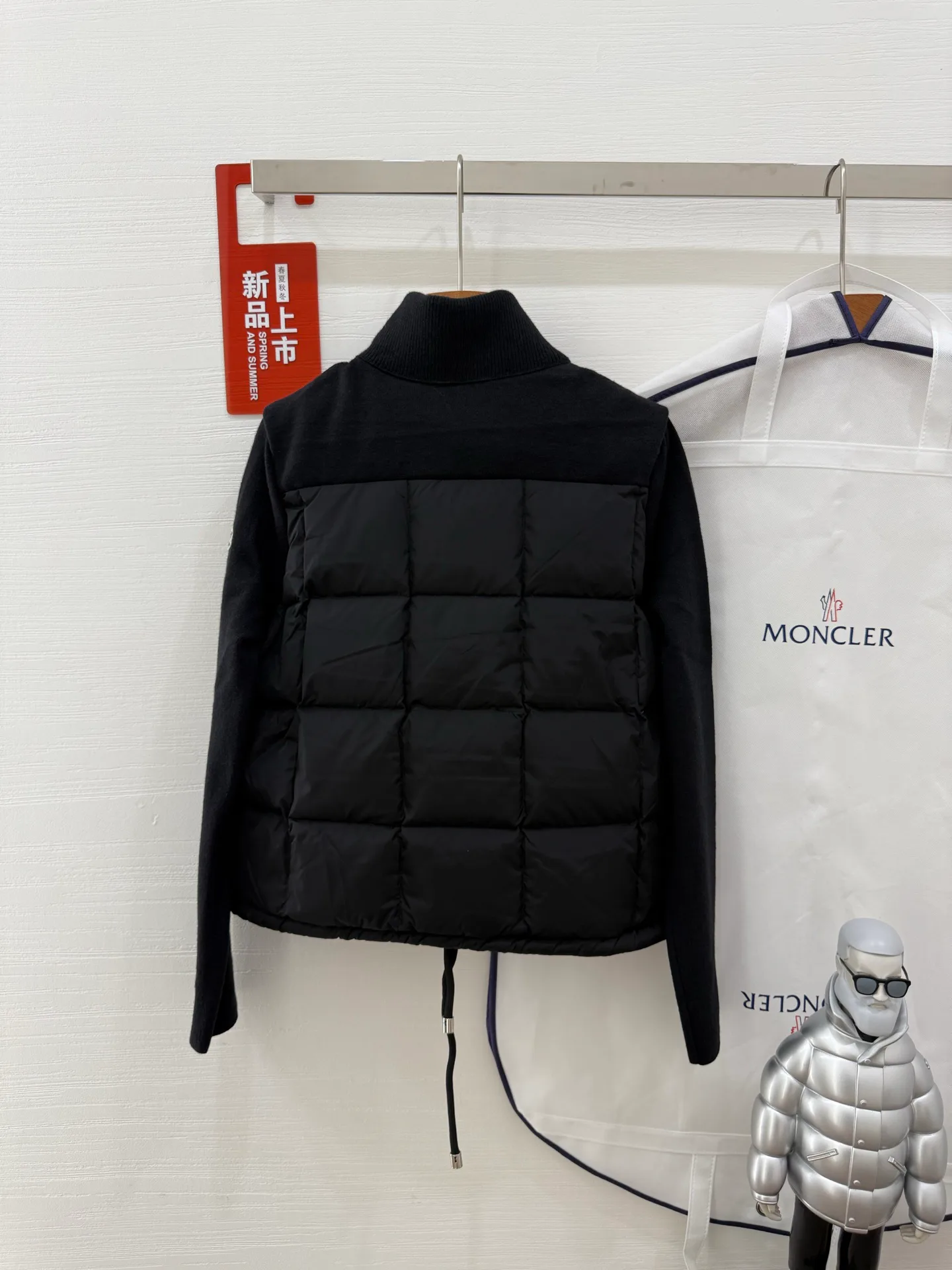 Куртки И Пуховики Женские Moncler 18825207