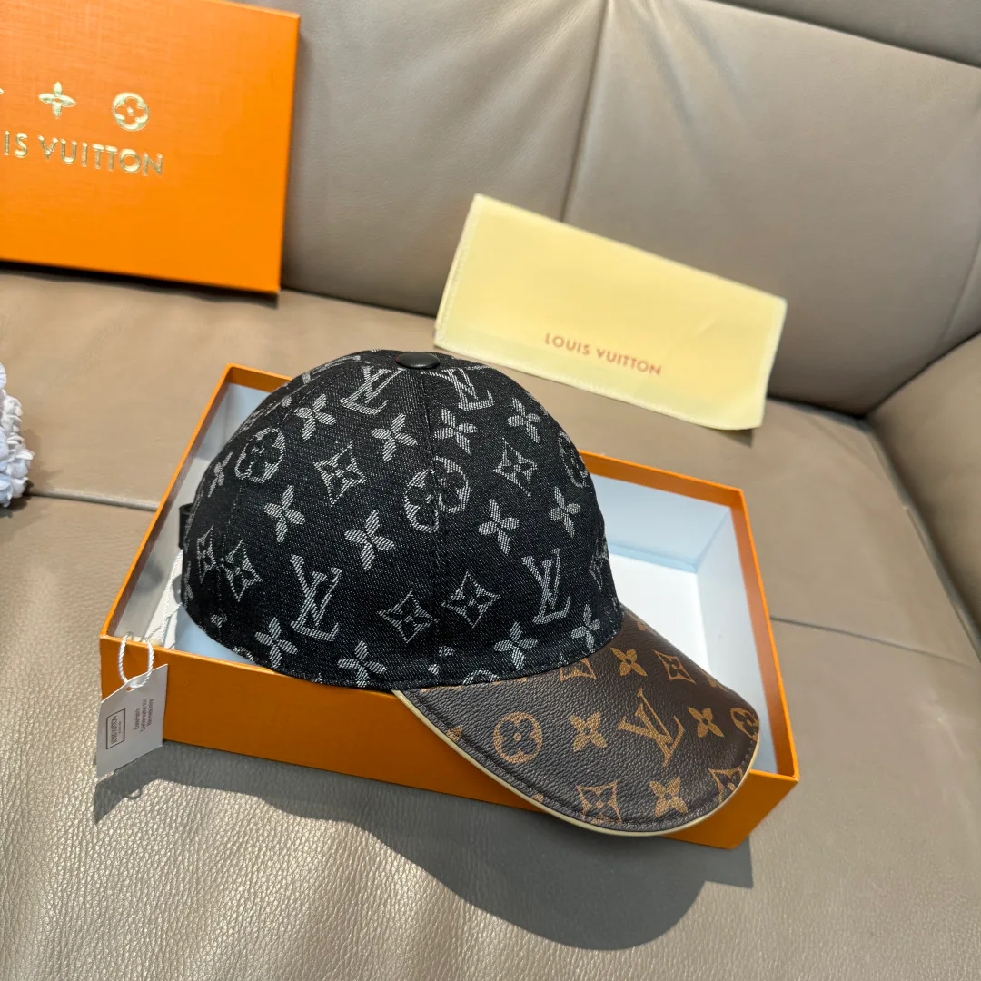 Головные Уборы Louis Vuitton 18347057
