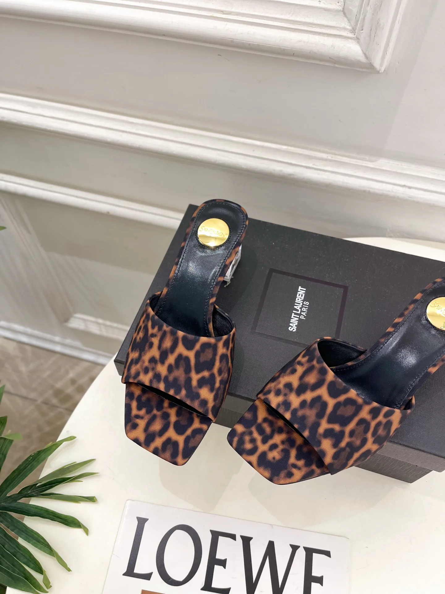 Босоножки Женские Saint Laurent 17506898