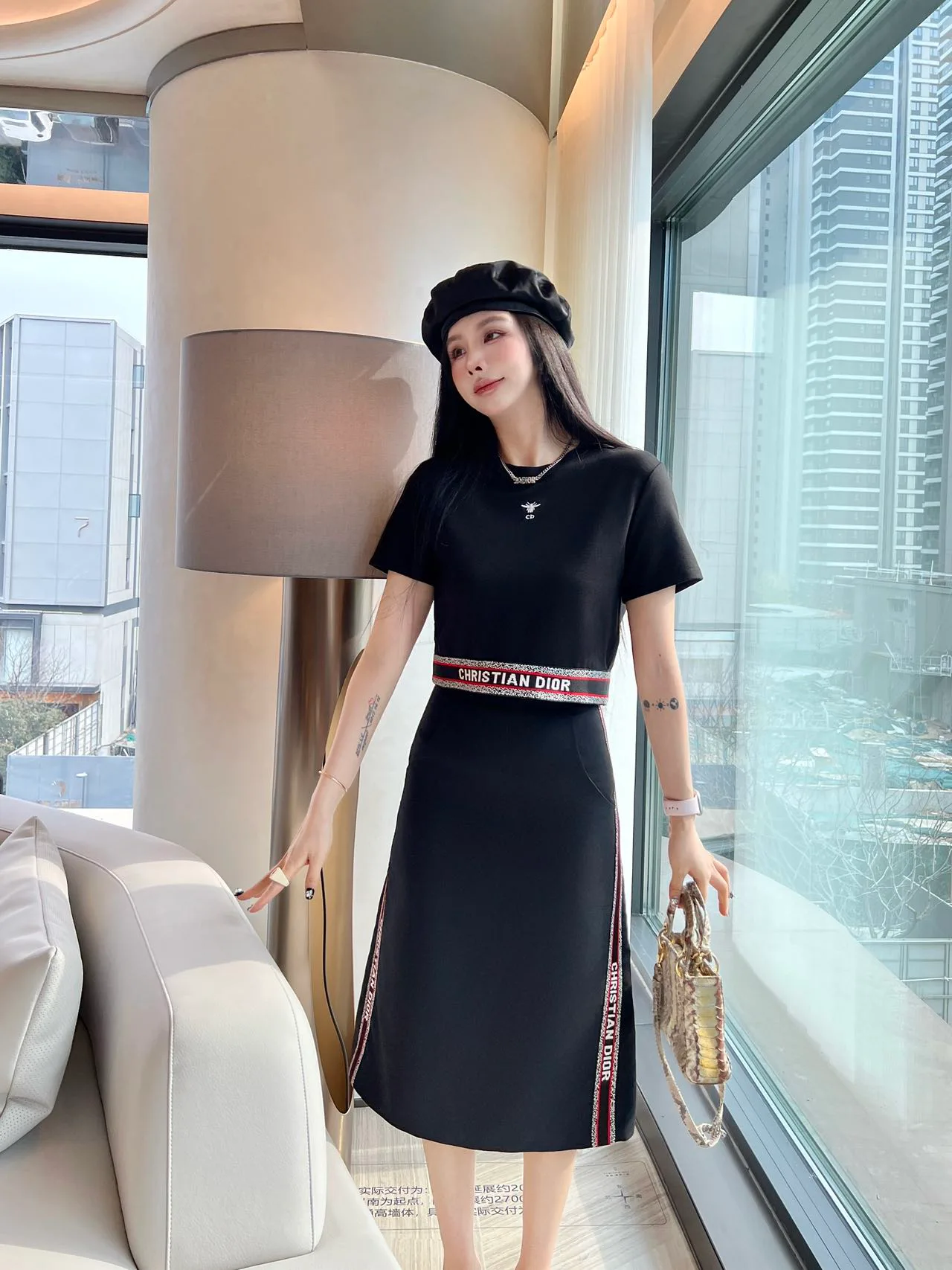 Платья Женские Christian Dior 19574