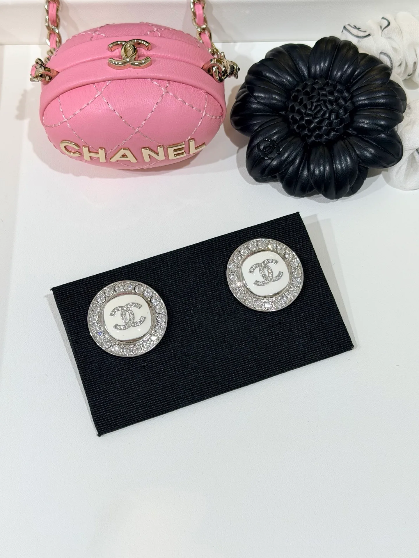 Бижутерия Chanel 18070204