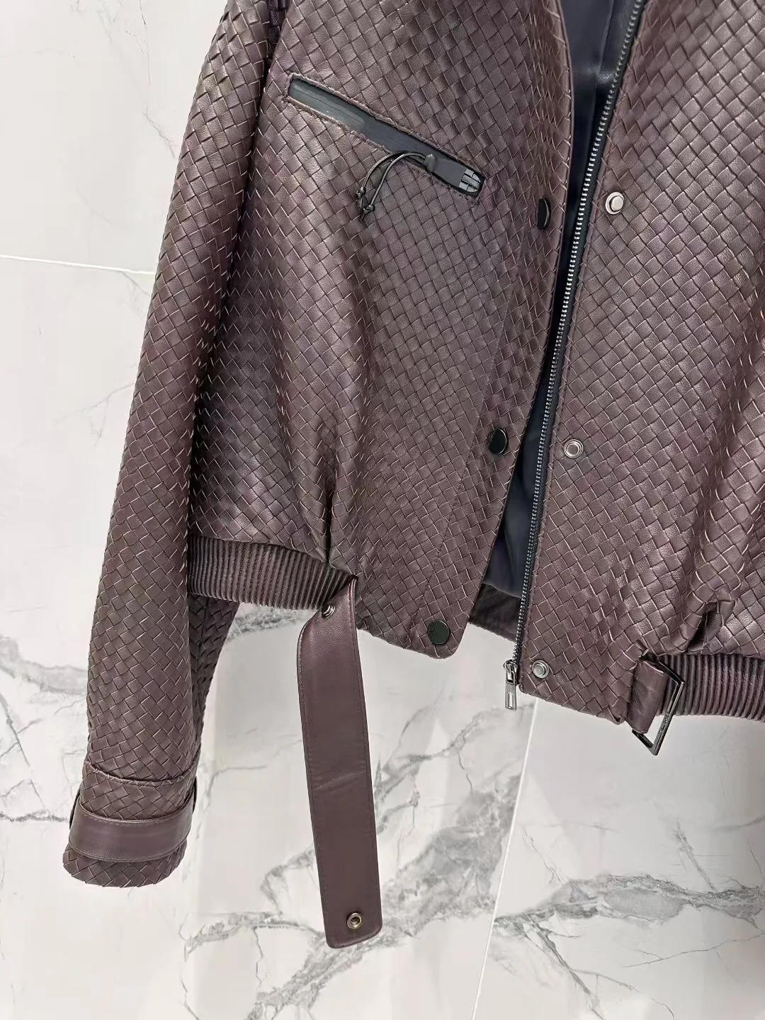 Кожаные Куртки И Дублёнки Женские Bottega Veneta 11700523