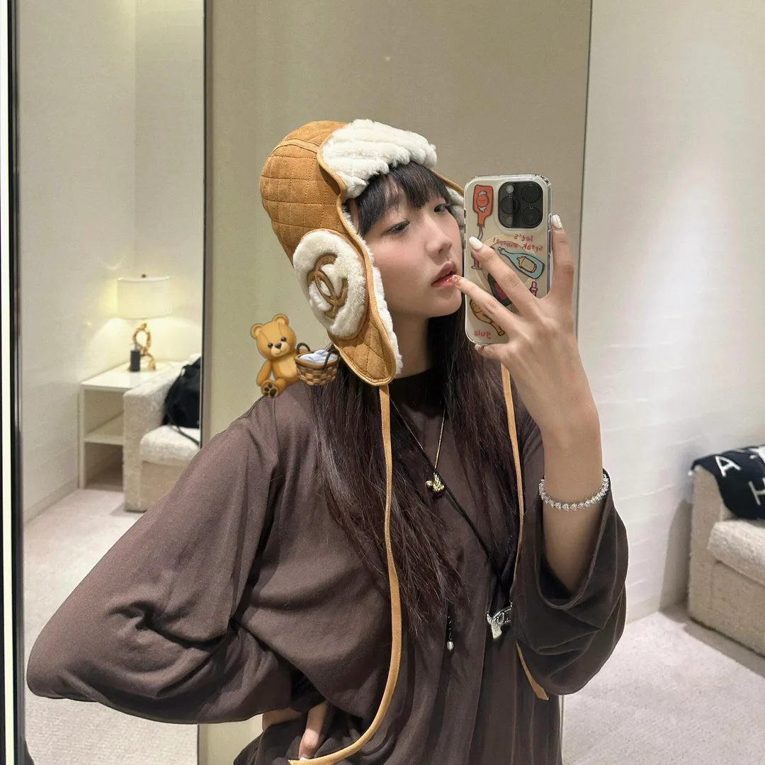 Головные Уборы Chanel 437933