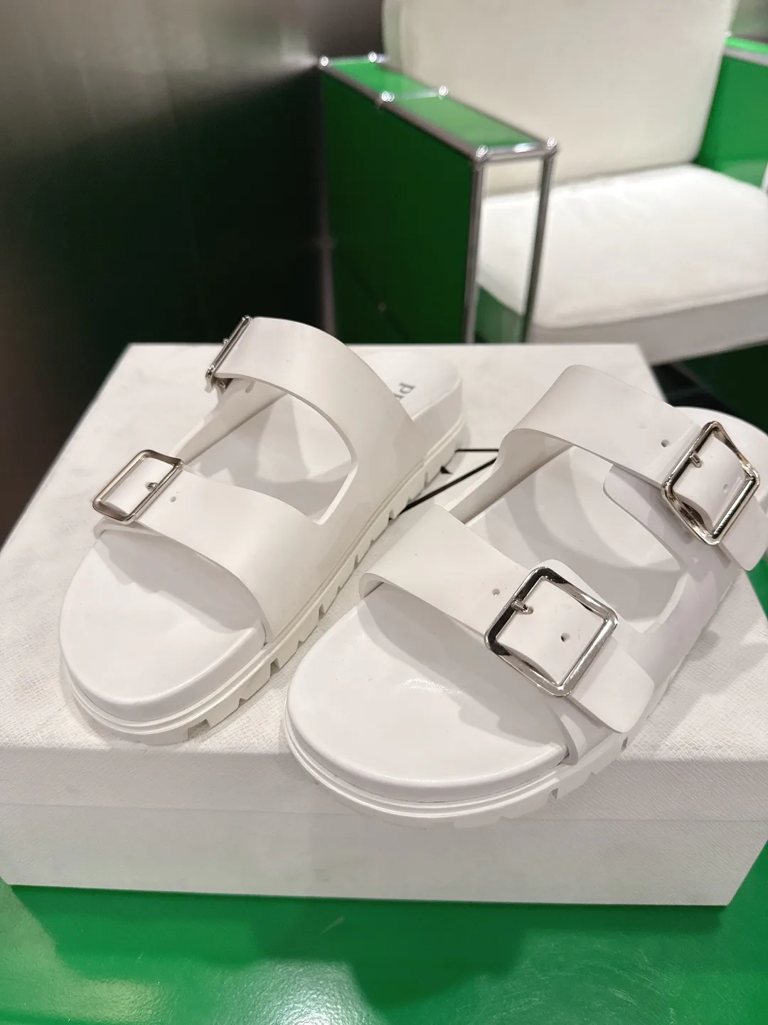 Сандалии Женские Prada 10415959