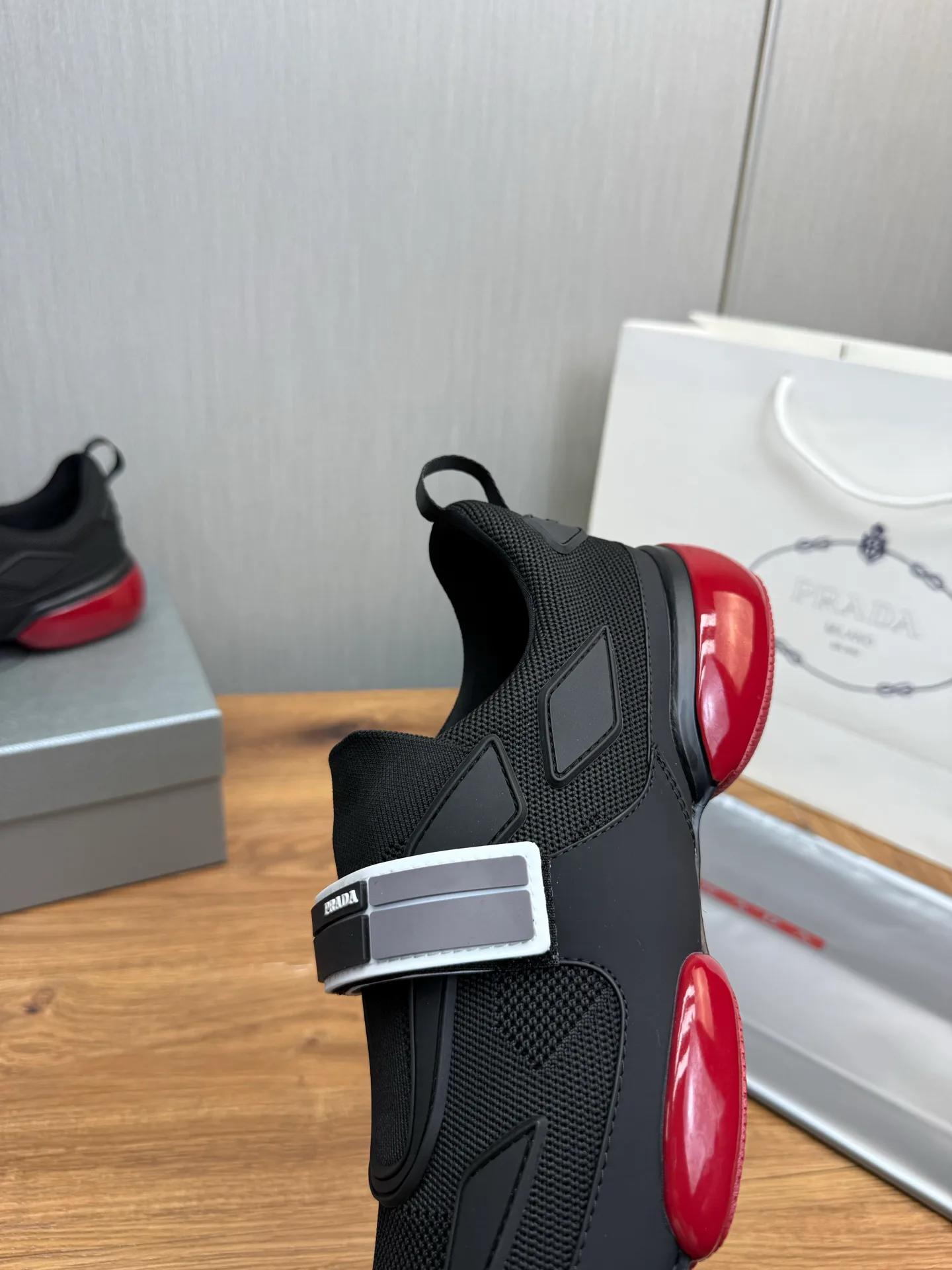 Кроссовки Мужские Prada 13236