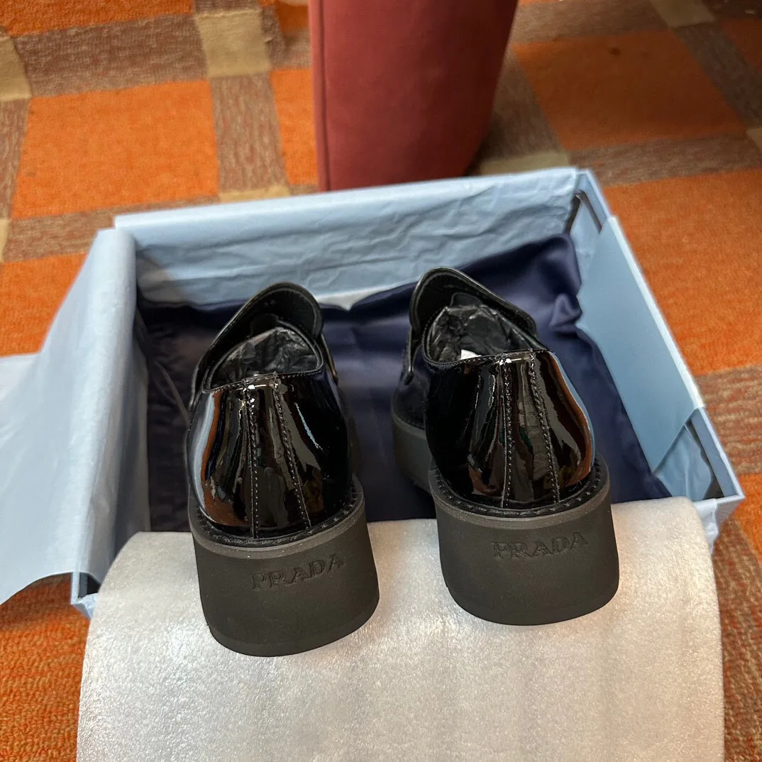 Лоферы И Мокасины Женские Prada 22345