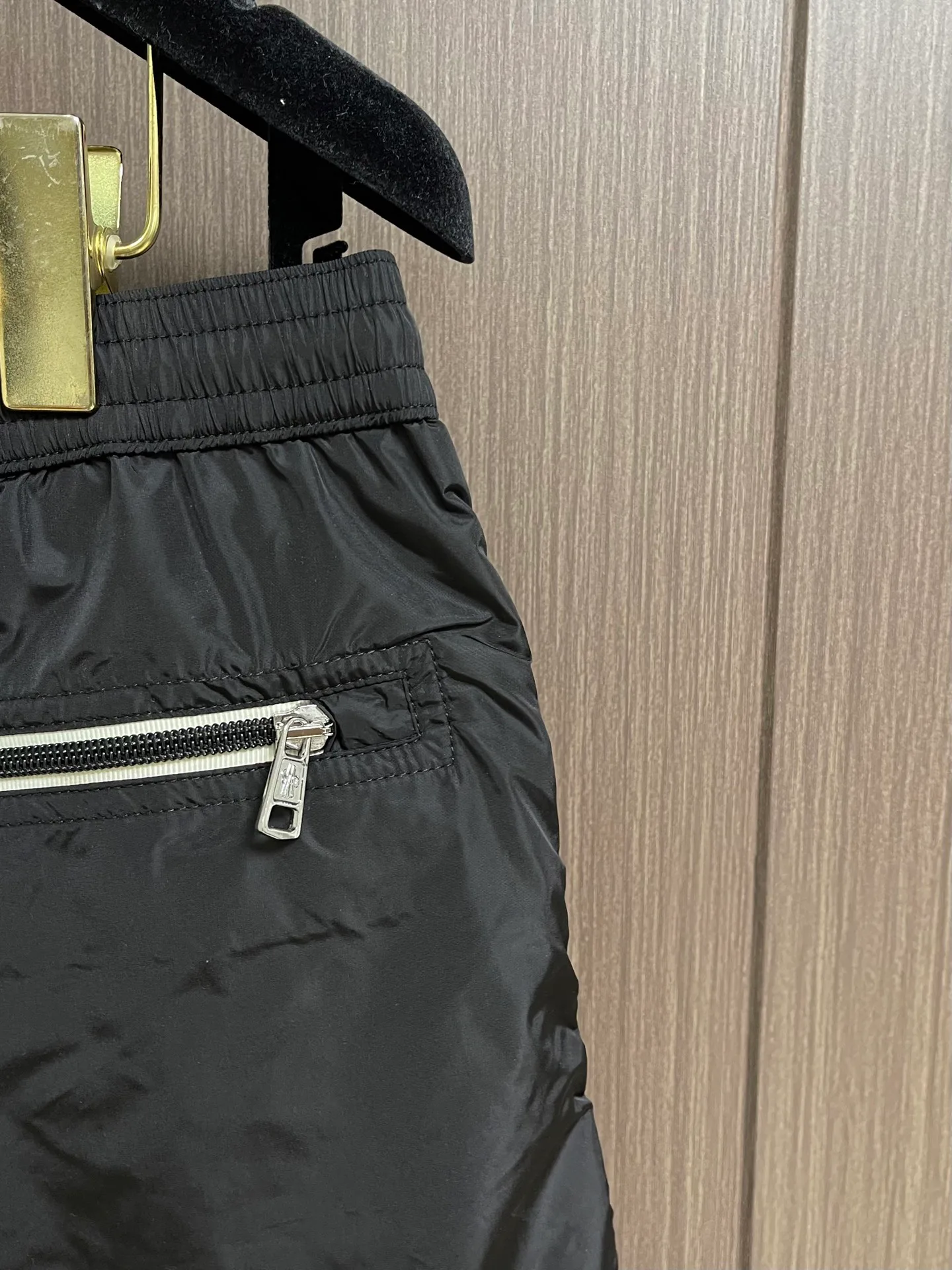 Шорты Женские Moncler 18191300
