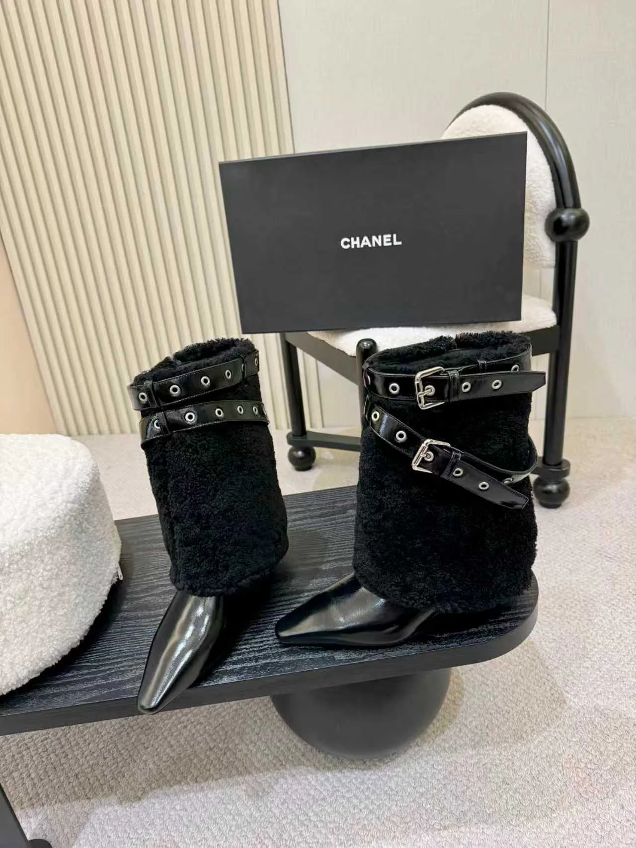 Ботинки Женские Chanel 1525540