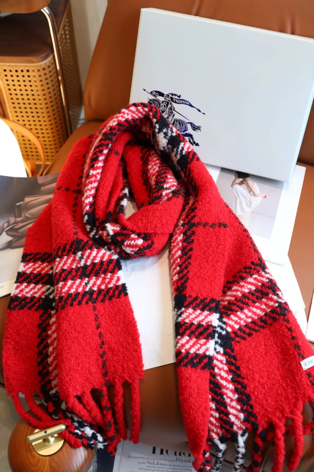 Шарфы Burberry 2273338