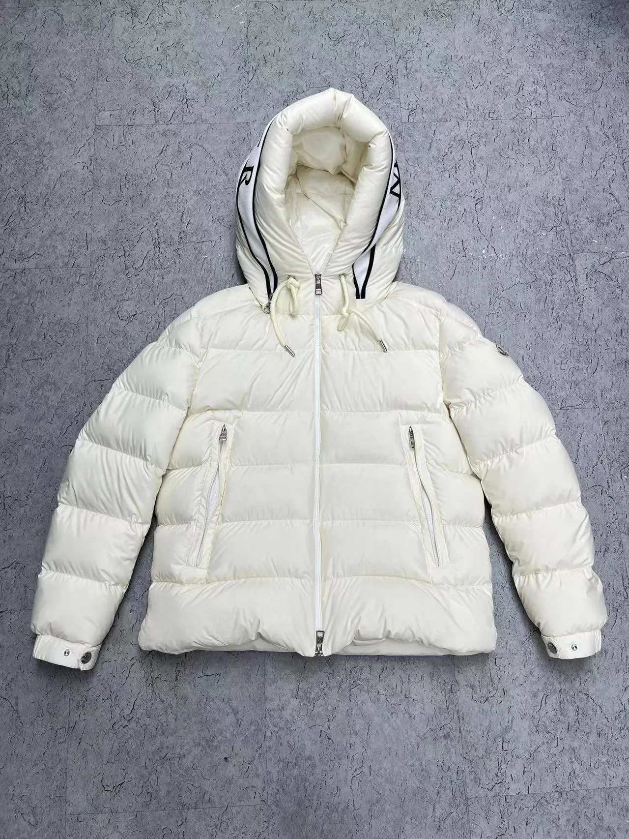 Куртки И Пуховики Женские Moncler 19775156