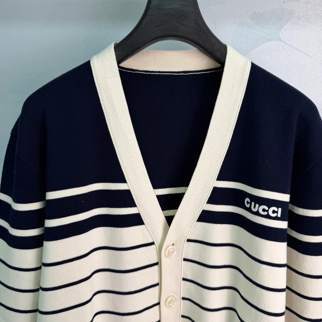 Джемперы И Свитеры Женские Gucci 18721484
