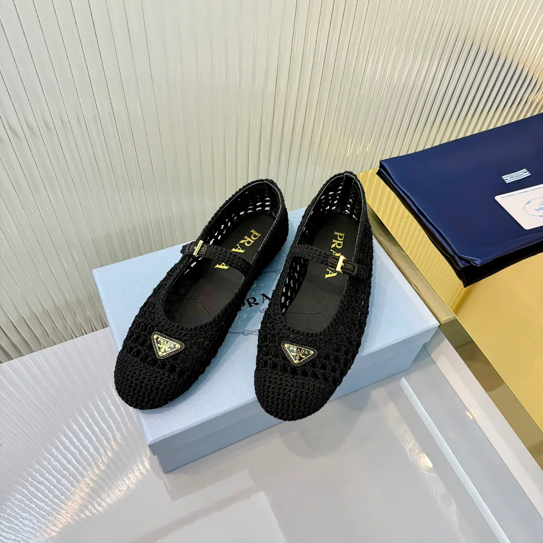 Балетки Женские Prada 11386410