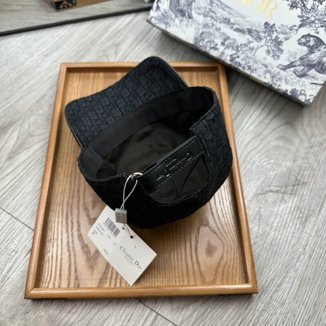 Головные Уборы Christian Dior 12882096