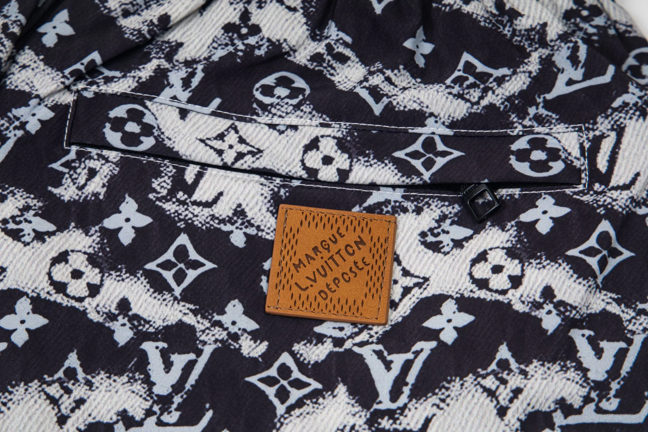 Шорты Мужские Louis Vuitton 11528476