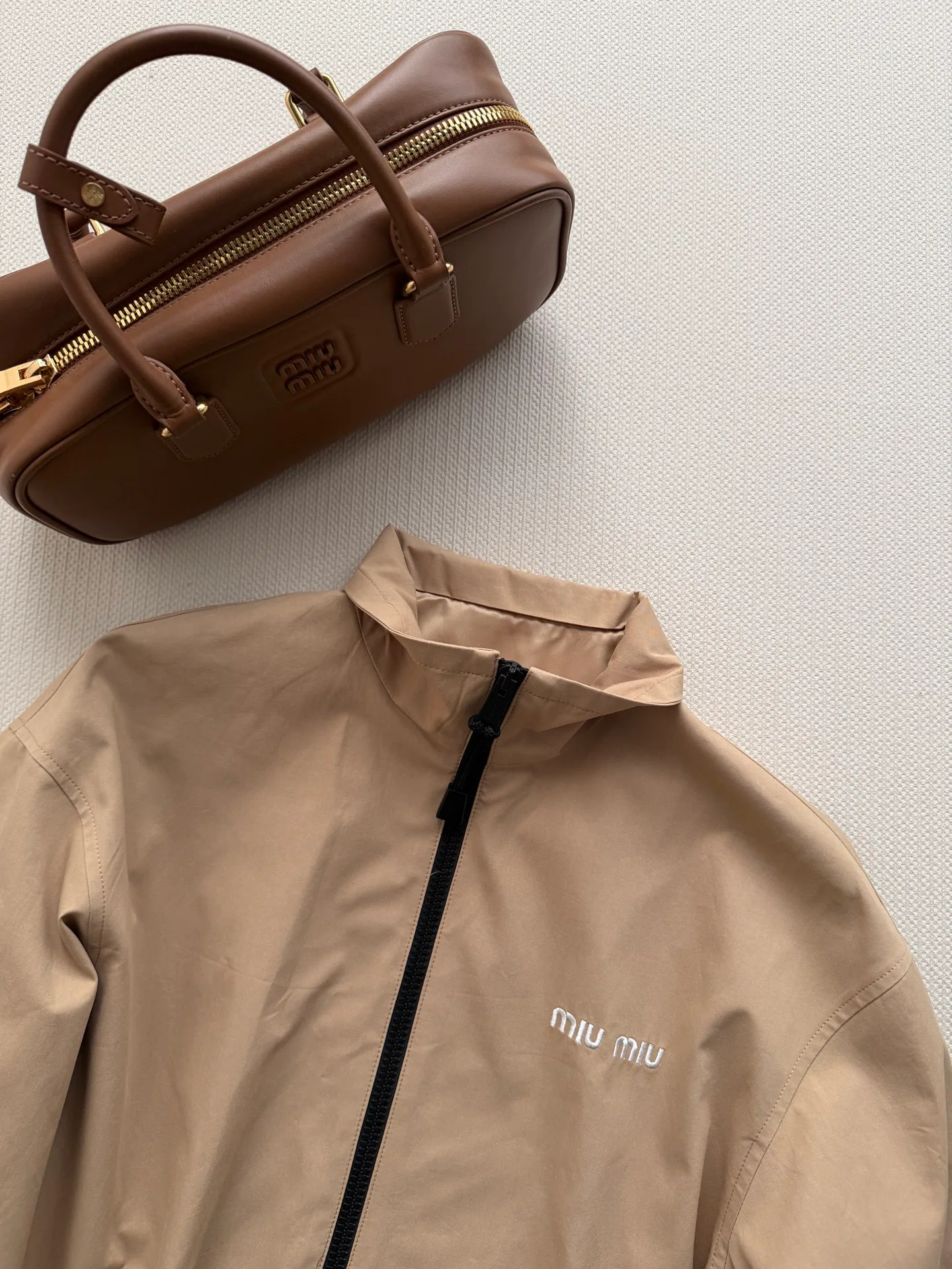Куртки И Пуховики Женские Miu Miu 19309510