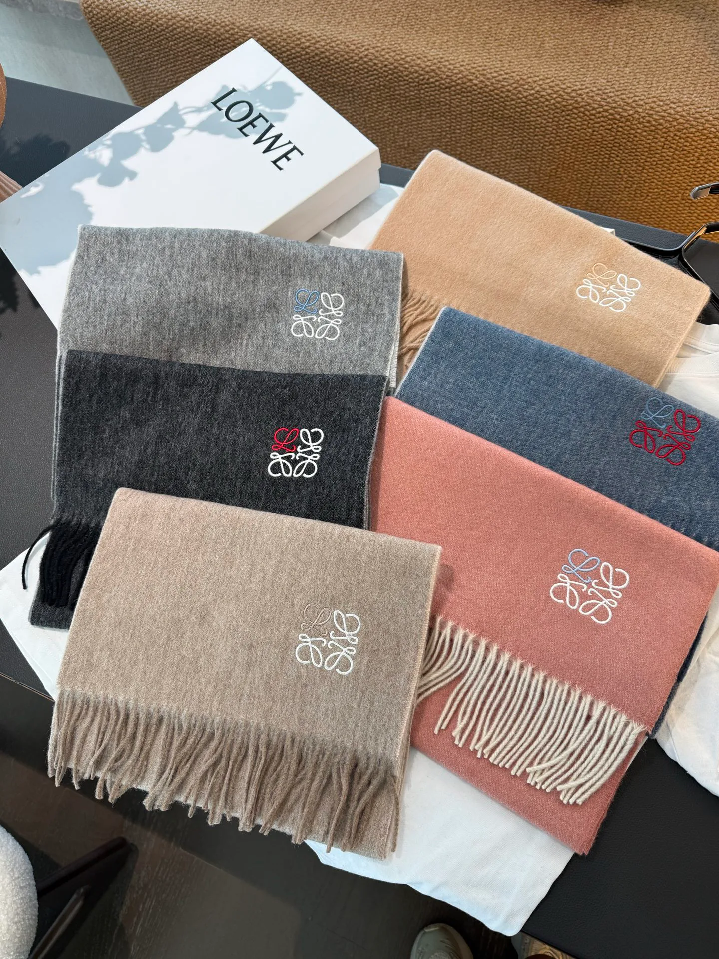 Шарфы Loewe 1303601