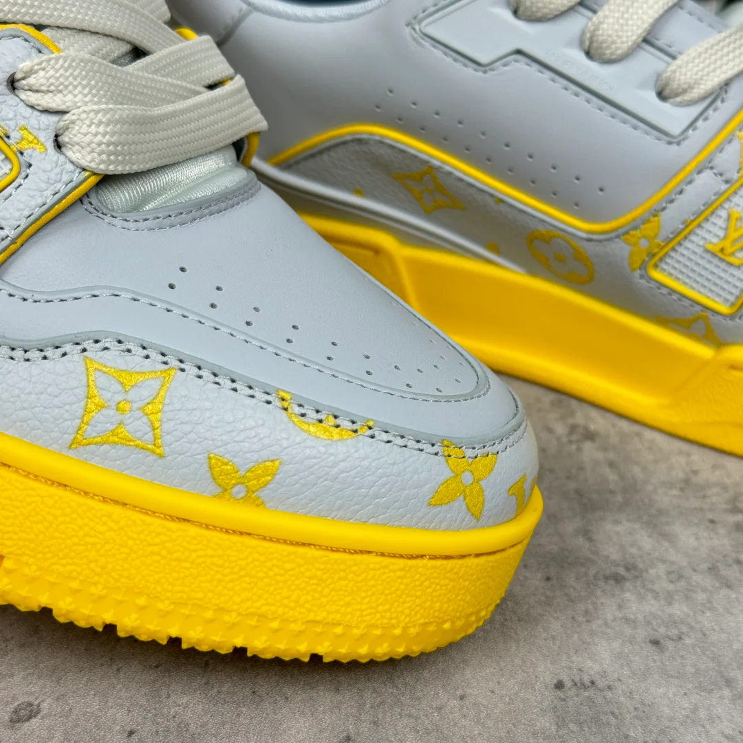 Кроссовки Женские Louis Vuitton 1016403