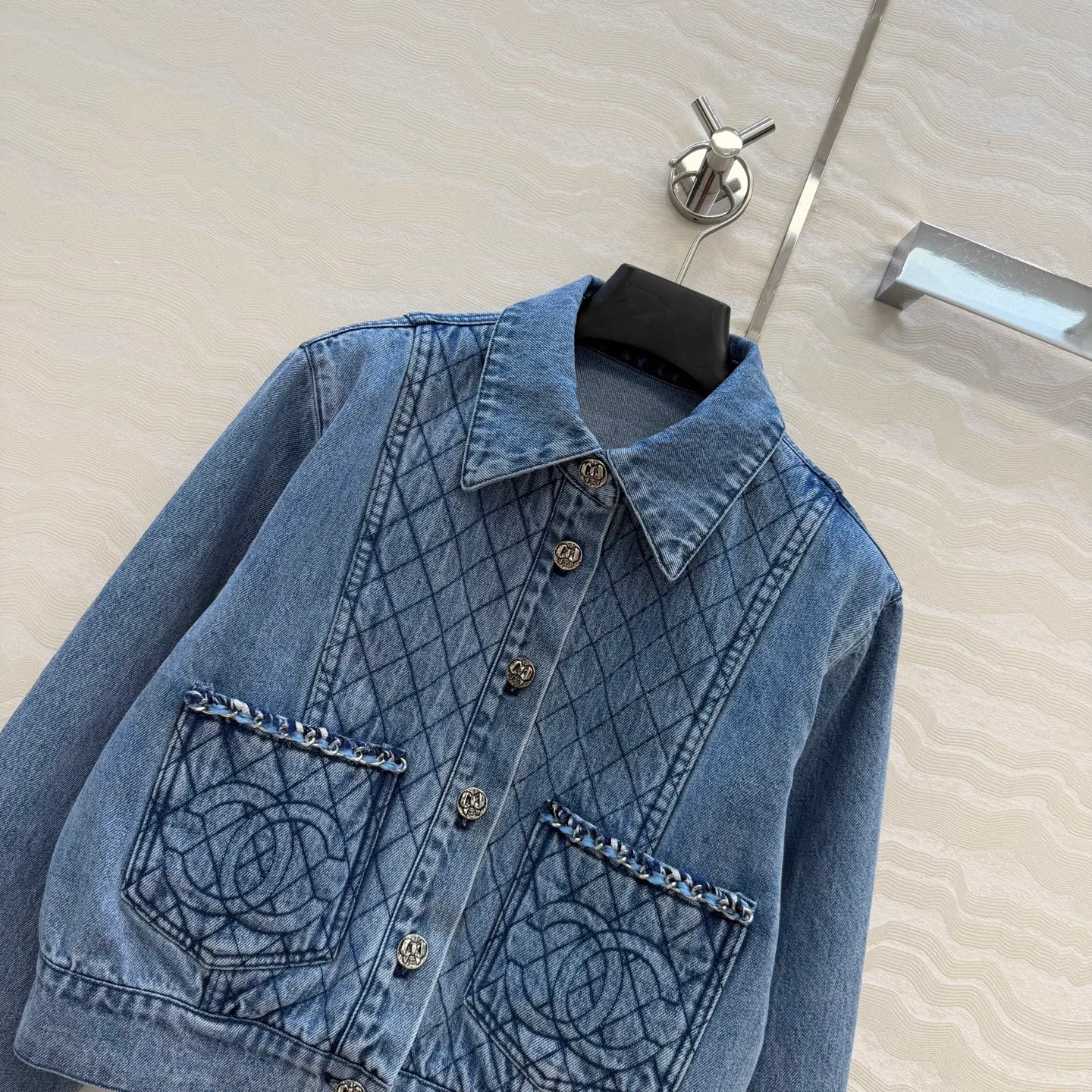 Жакеты Женские Chanel 11305929