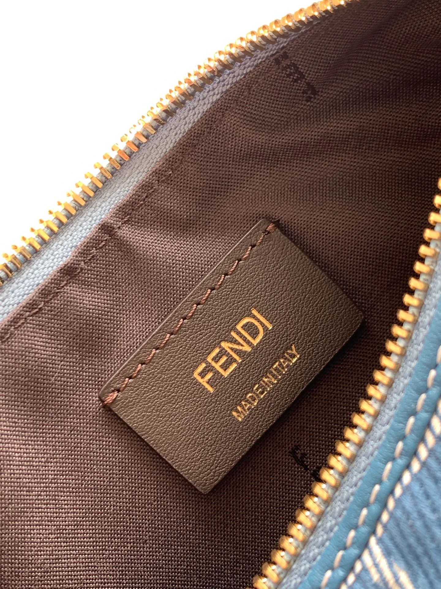 Сумки На Ремне Женские Fendi 293015