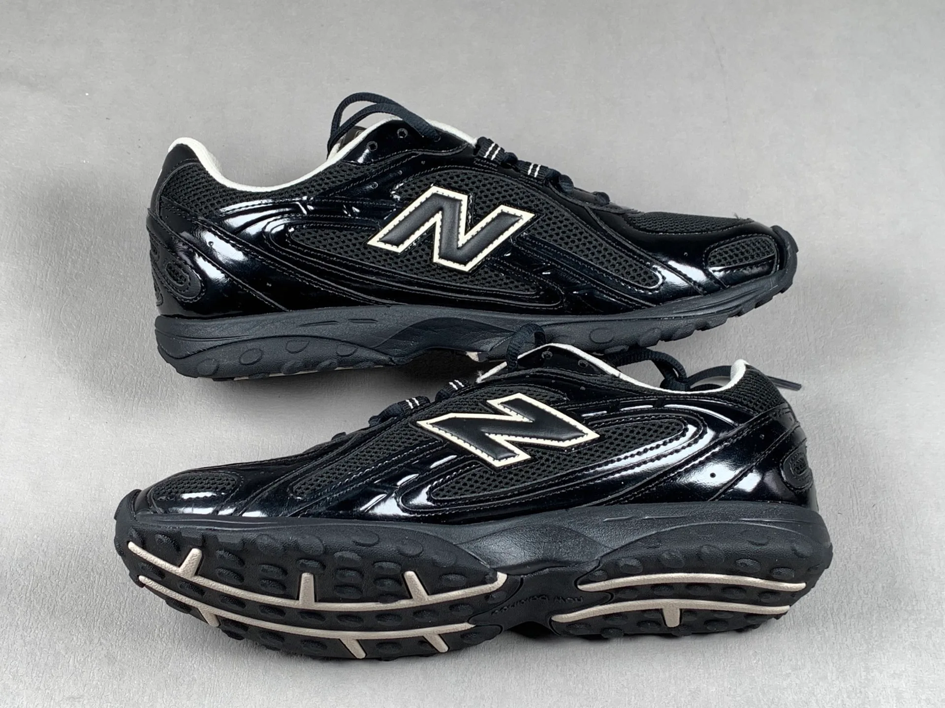 Кроссовки Женские New Balance 1002519