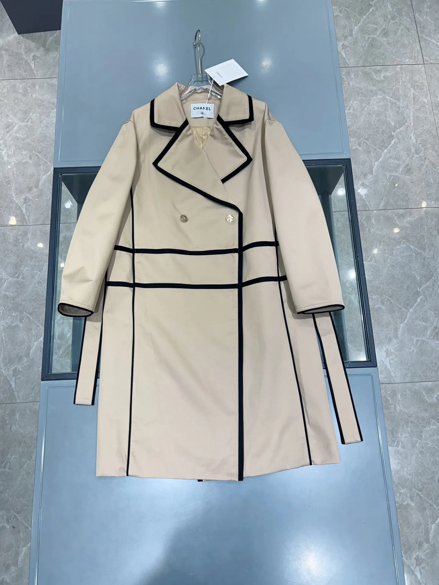 Тренчи Женские Chanel 18469205