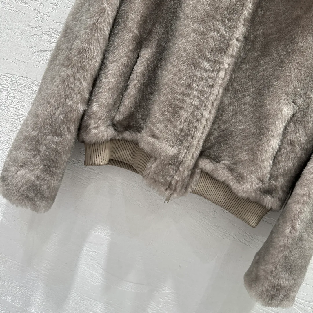 Кожаные Куртки И Дублёнки Женские Bottega Veneta 731537