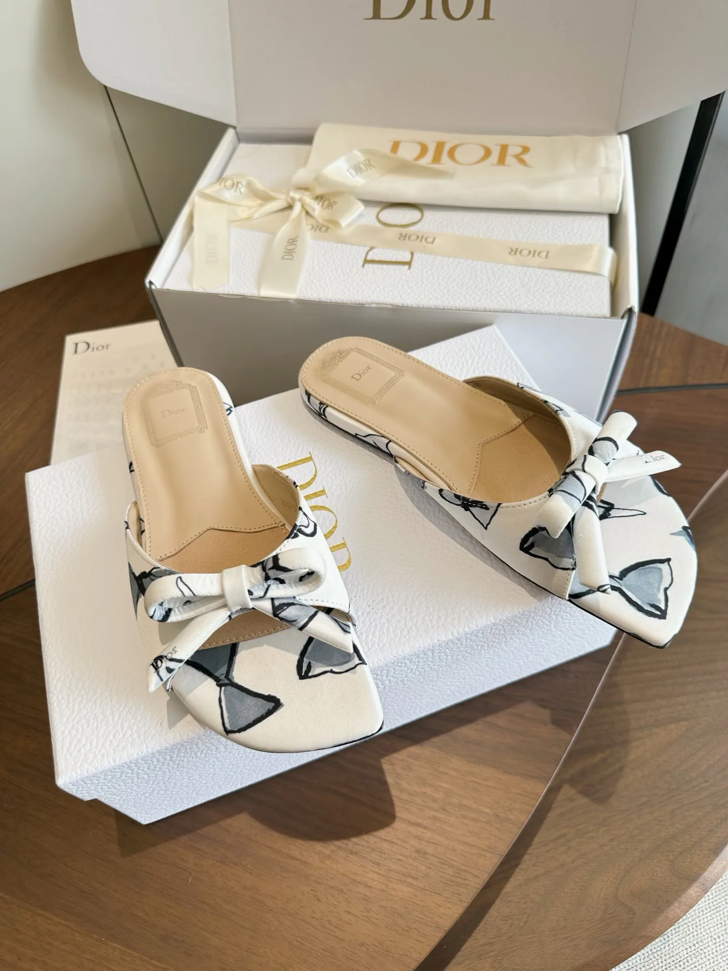 Босоножки Женские Christian Dior 18443993