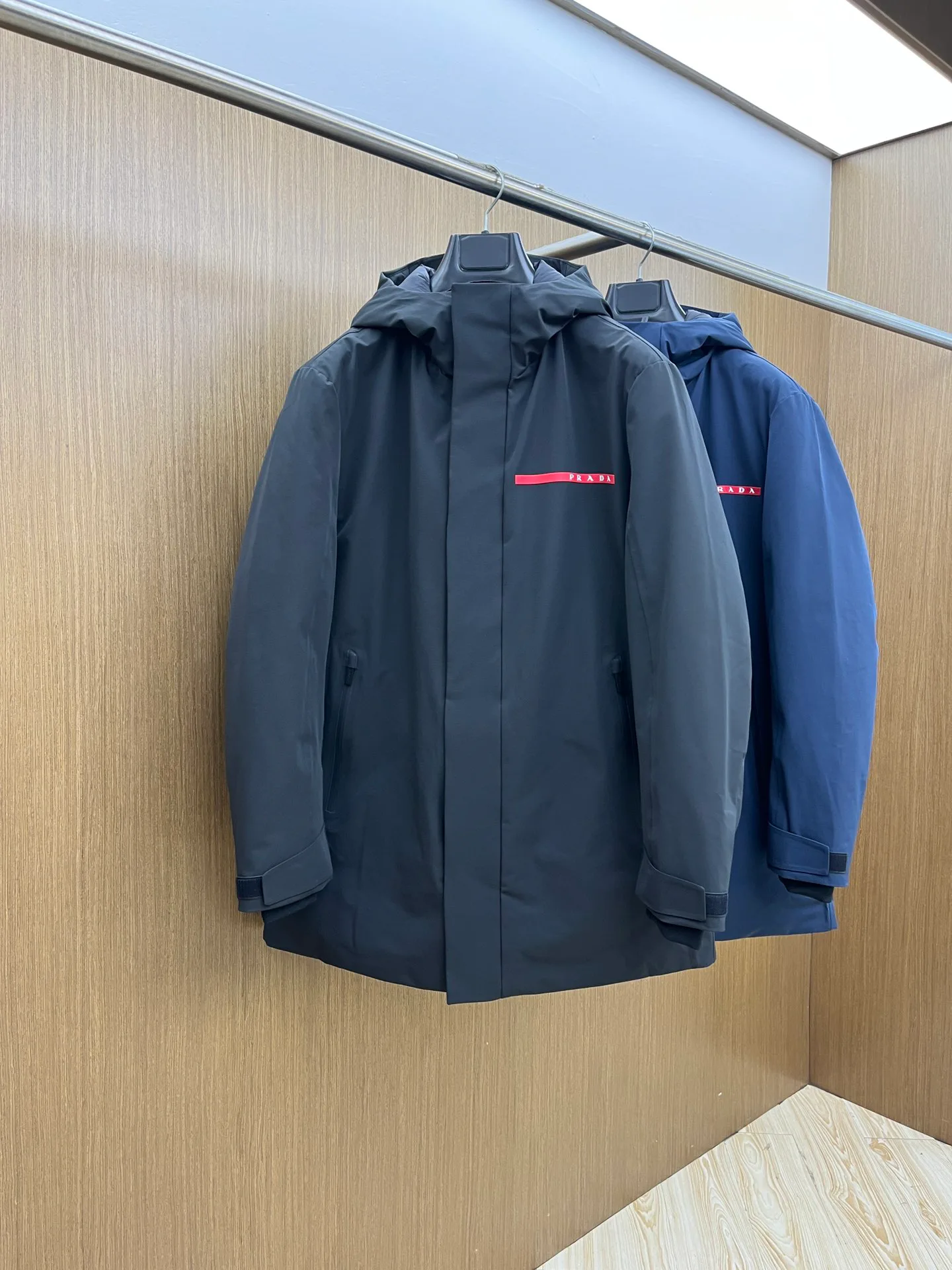 Куртки И Пуховики Мужские Prada 18194603