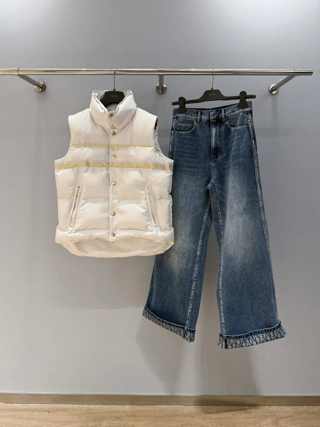 Жилеты Женские Christian Dior 247531