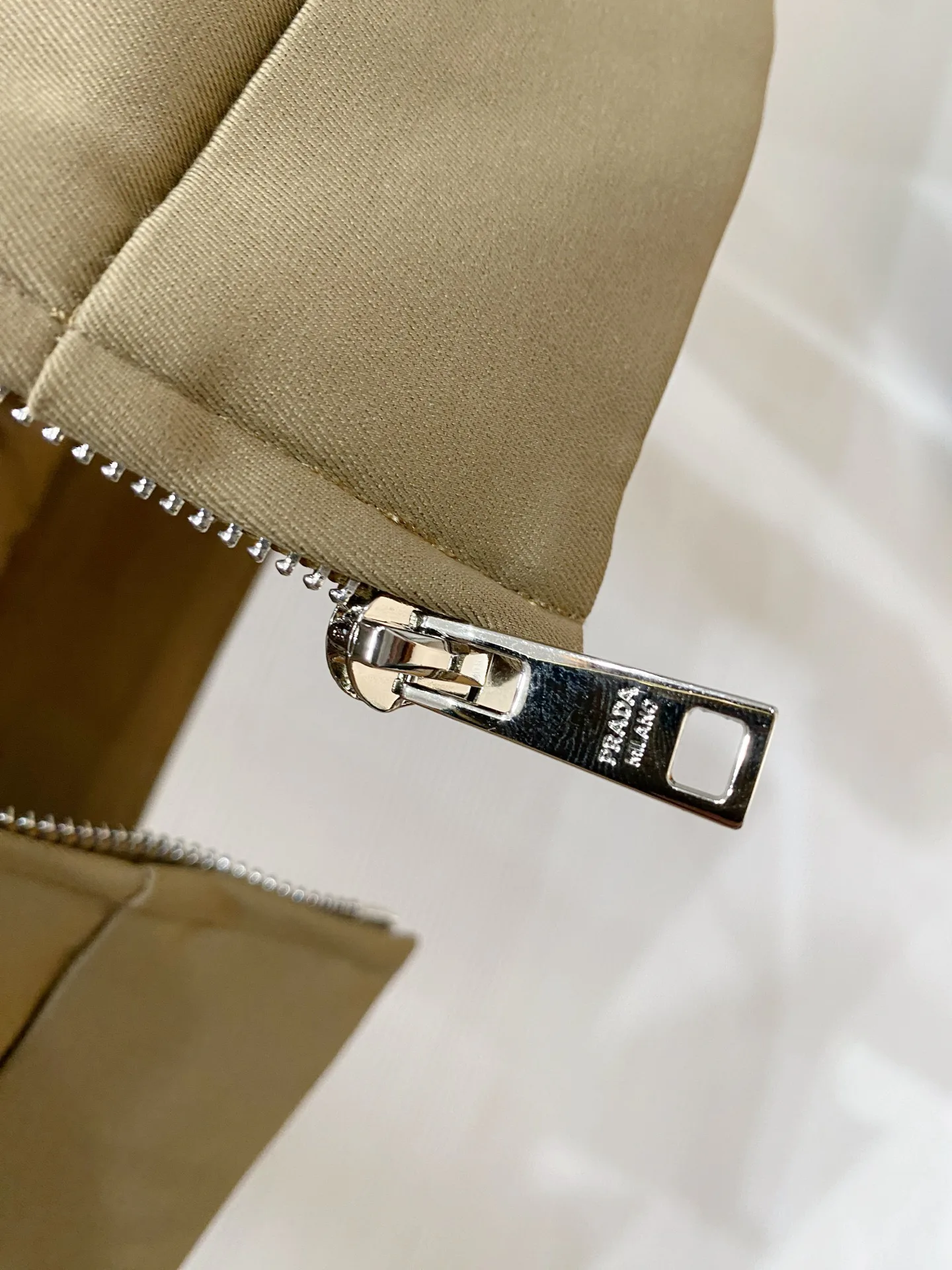 Куртки И Пуховики Мужские Prada 619023