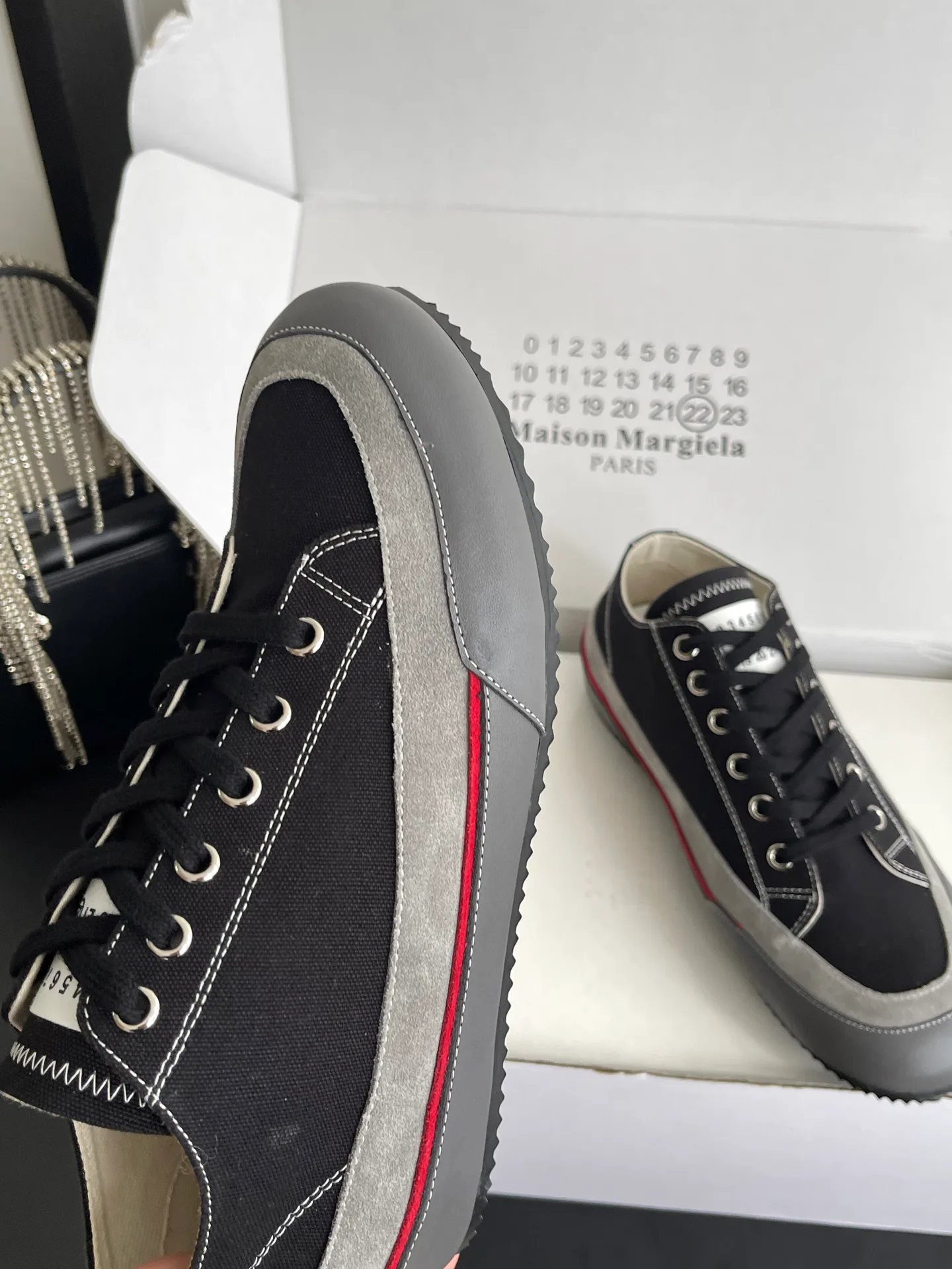 Кроссовки Женские Maison Margiela 17554410