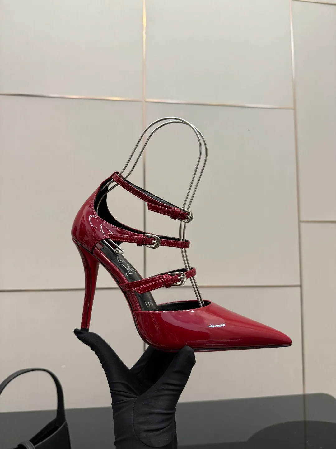 Туфли Женские Christian Louboutin 399078