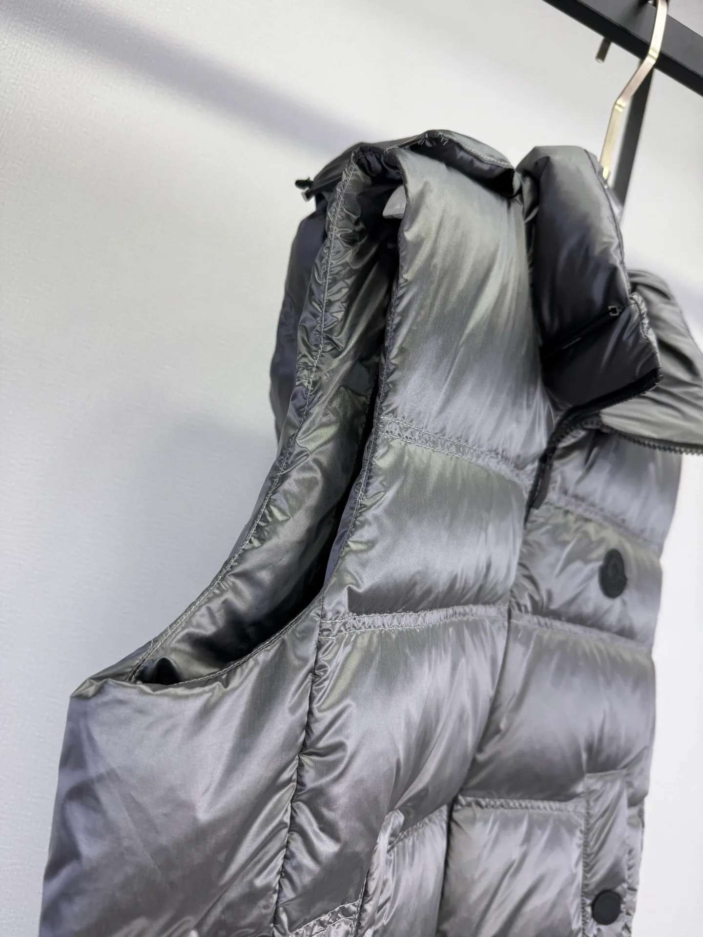Жилеты Женские Moncler 18022253