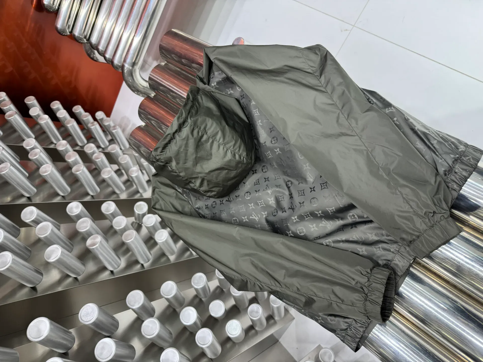 Куртки И Пуховики Мужские Louis Vuitton 12149