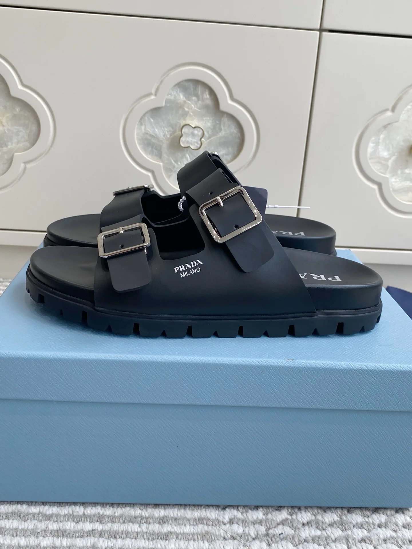 Сандалии Женские Prada 13151723