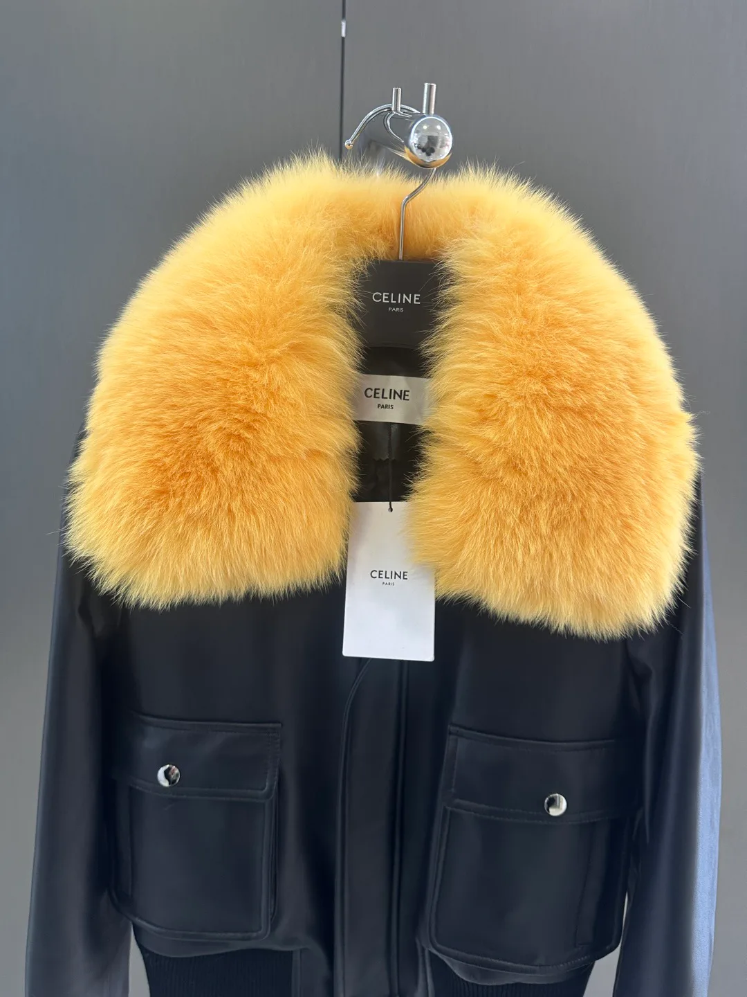 Кожаные Куртки И Дублёнки Женские Celine 836055